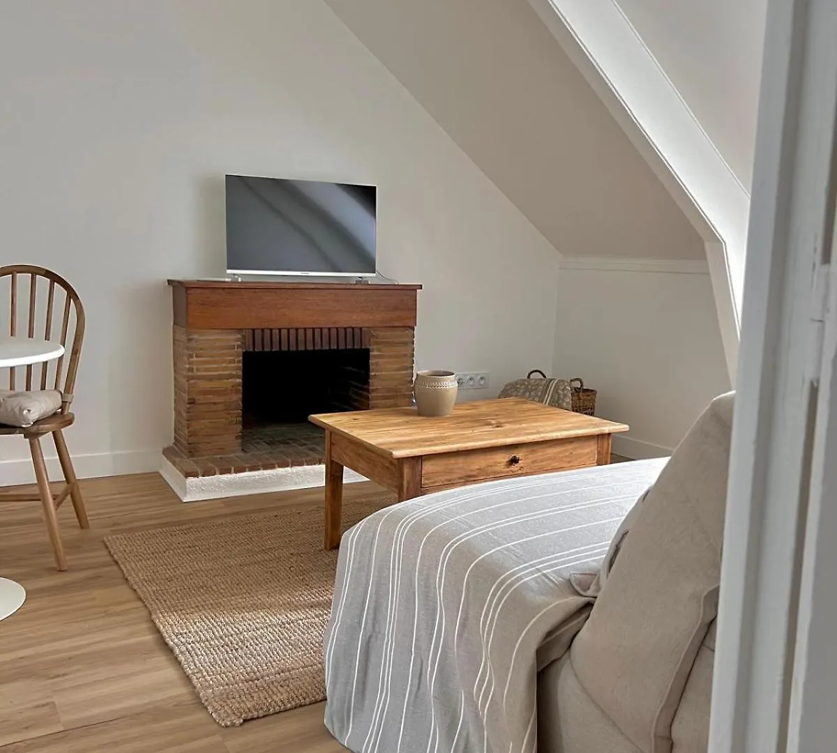 Le Petit Cottage - Appartement Centre-Ville & Plage Конкарно