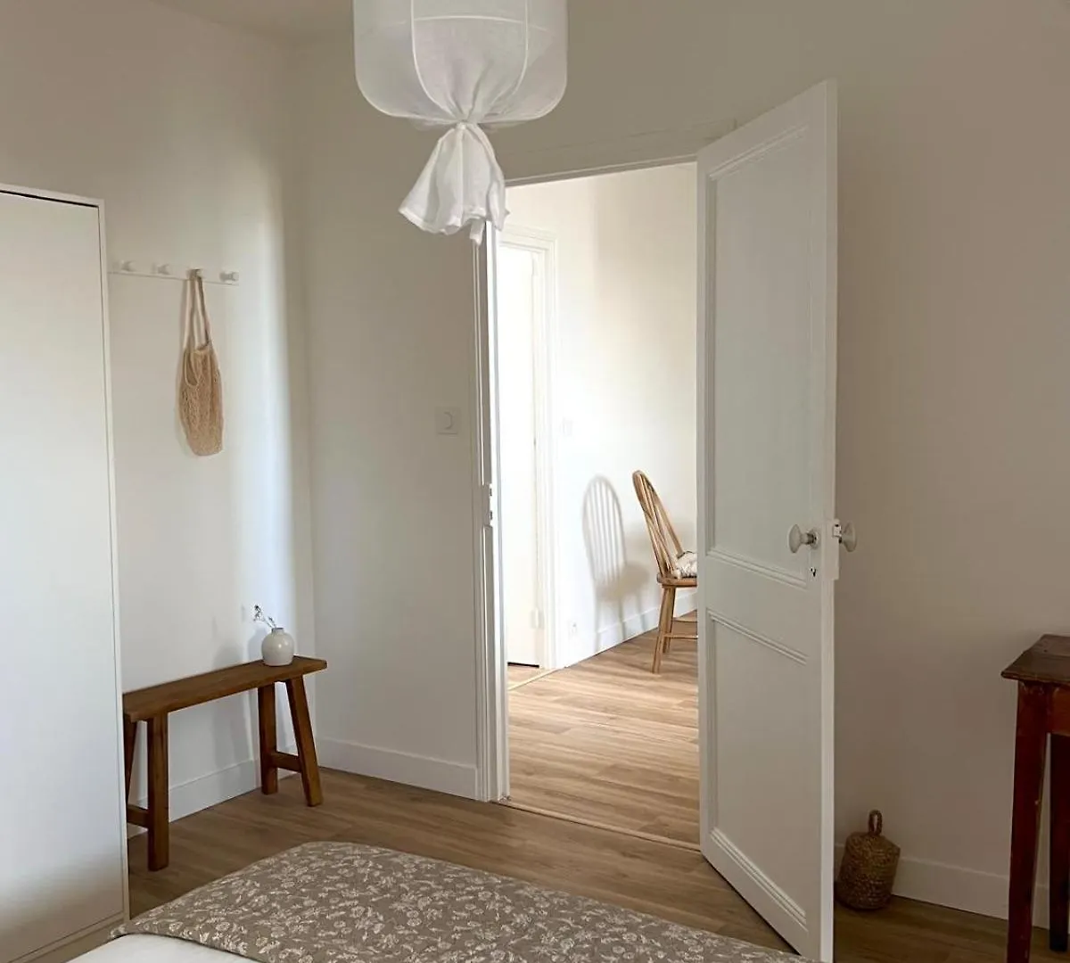 Апартаменты Le Petit Cottage - Appartement Centre-Ville & Plage Конкарно