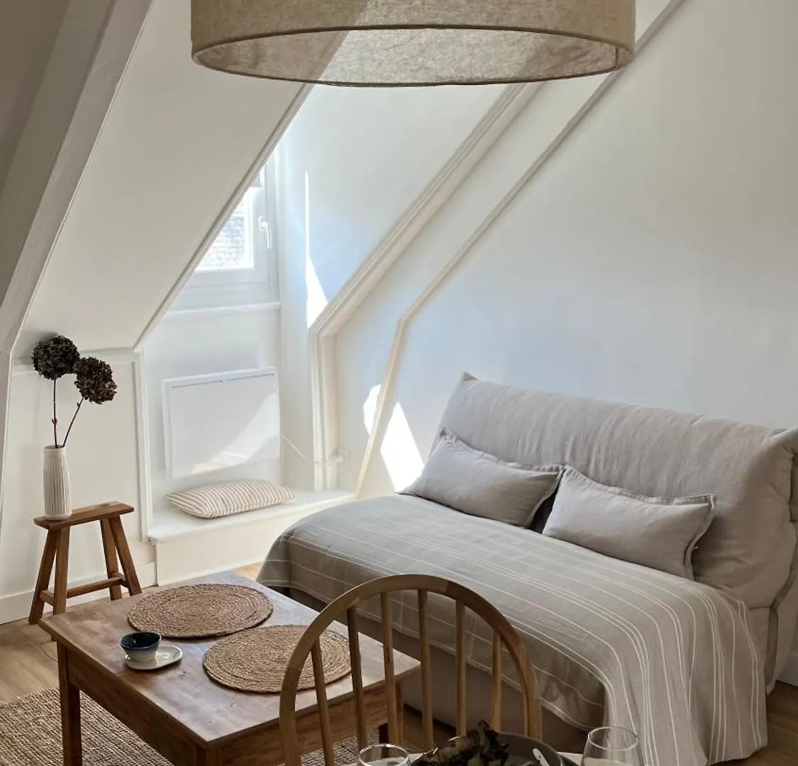 Le Petit Cottage - Appartement Centre-Ville & Plage Конкарно